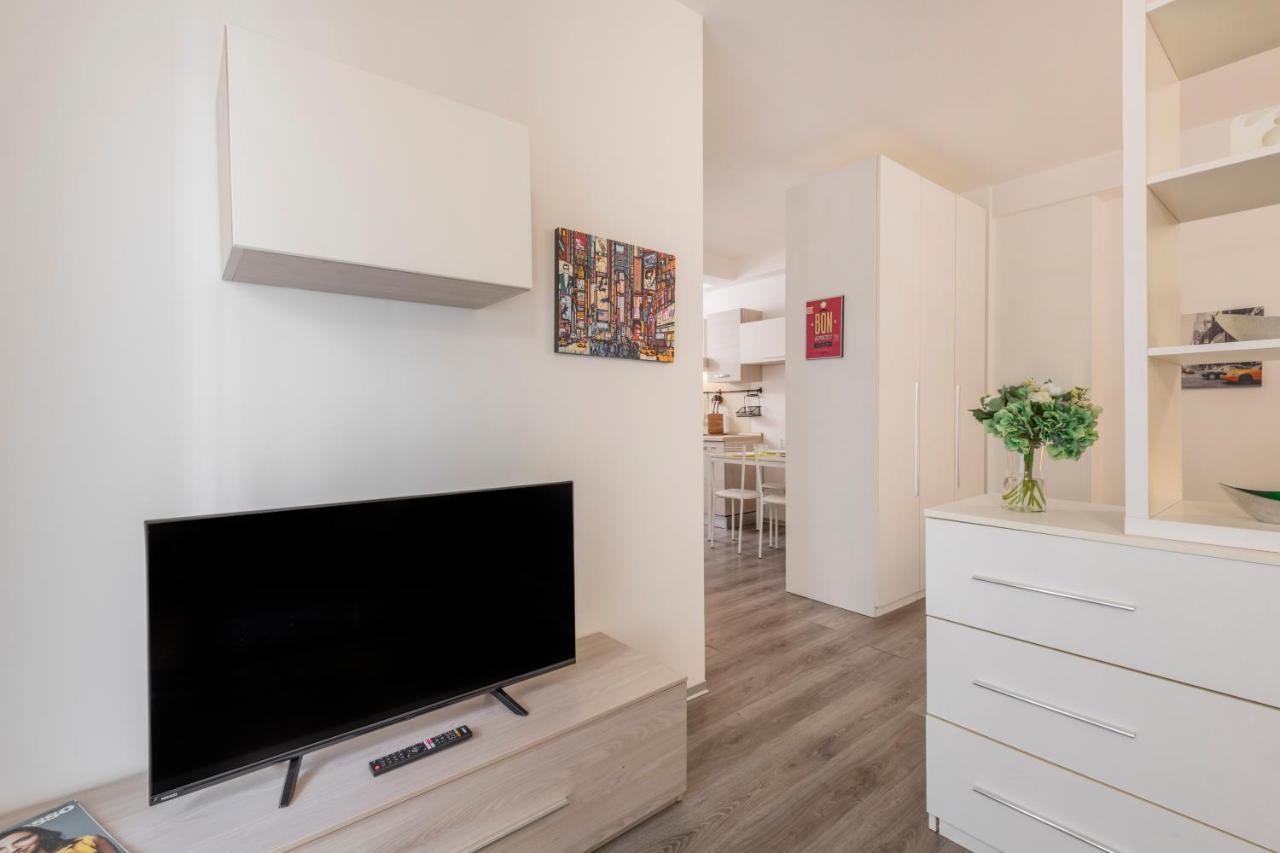 Bnbutler - Archimede 53 - Bright Studio Milano Eksteriør billede