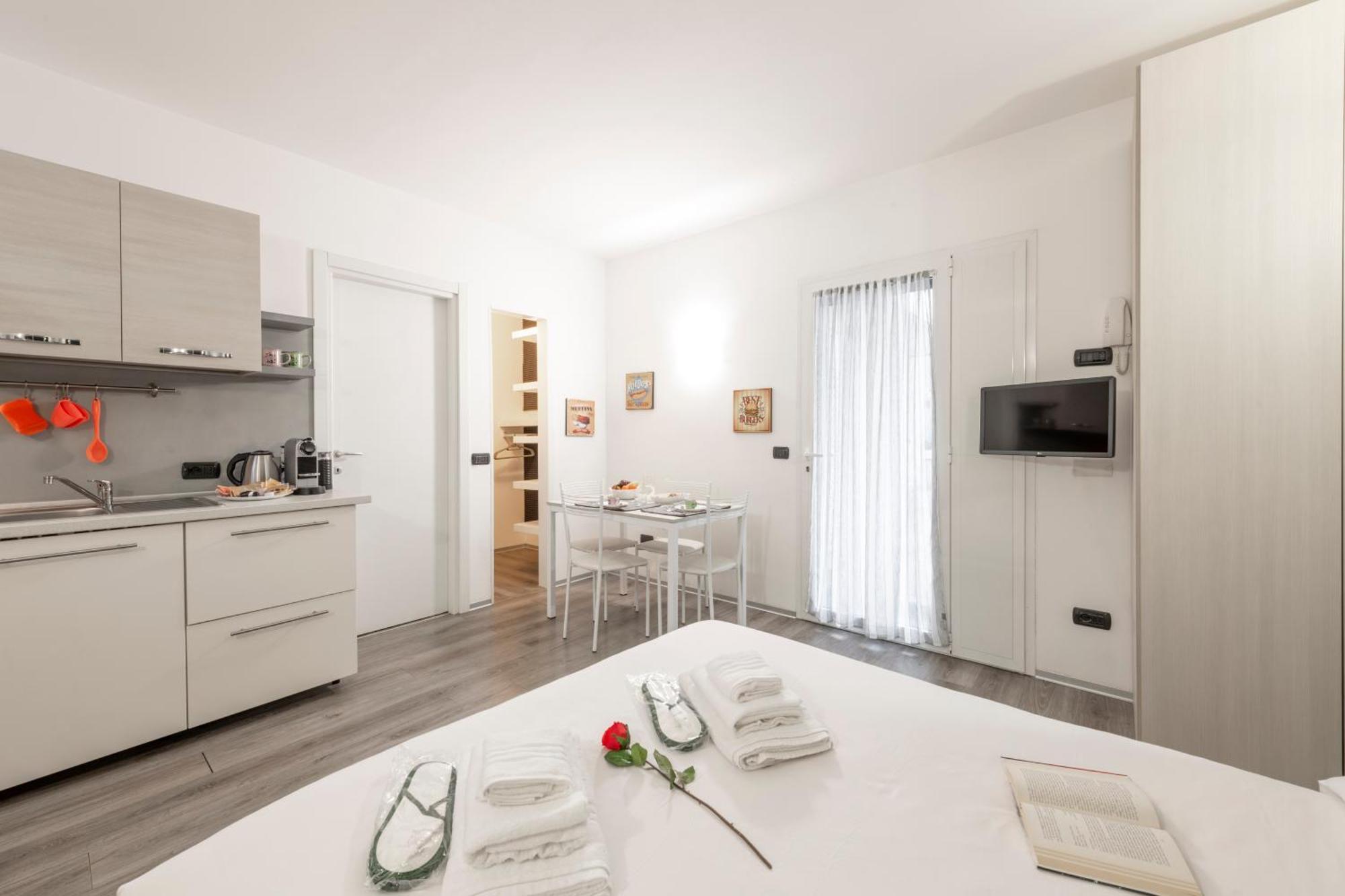 Bnbutler - Archimede 53 - Bright Studio Milano Eksteriør billede