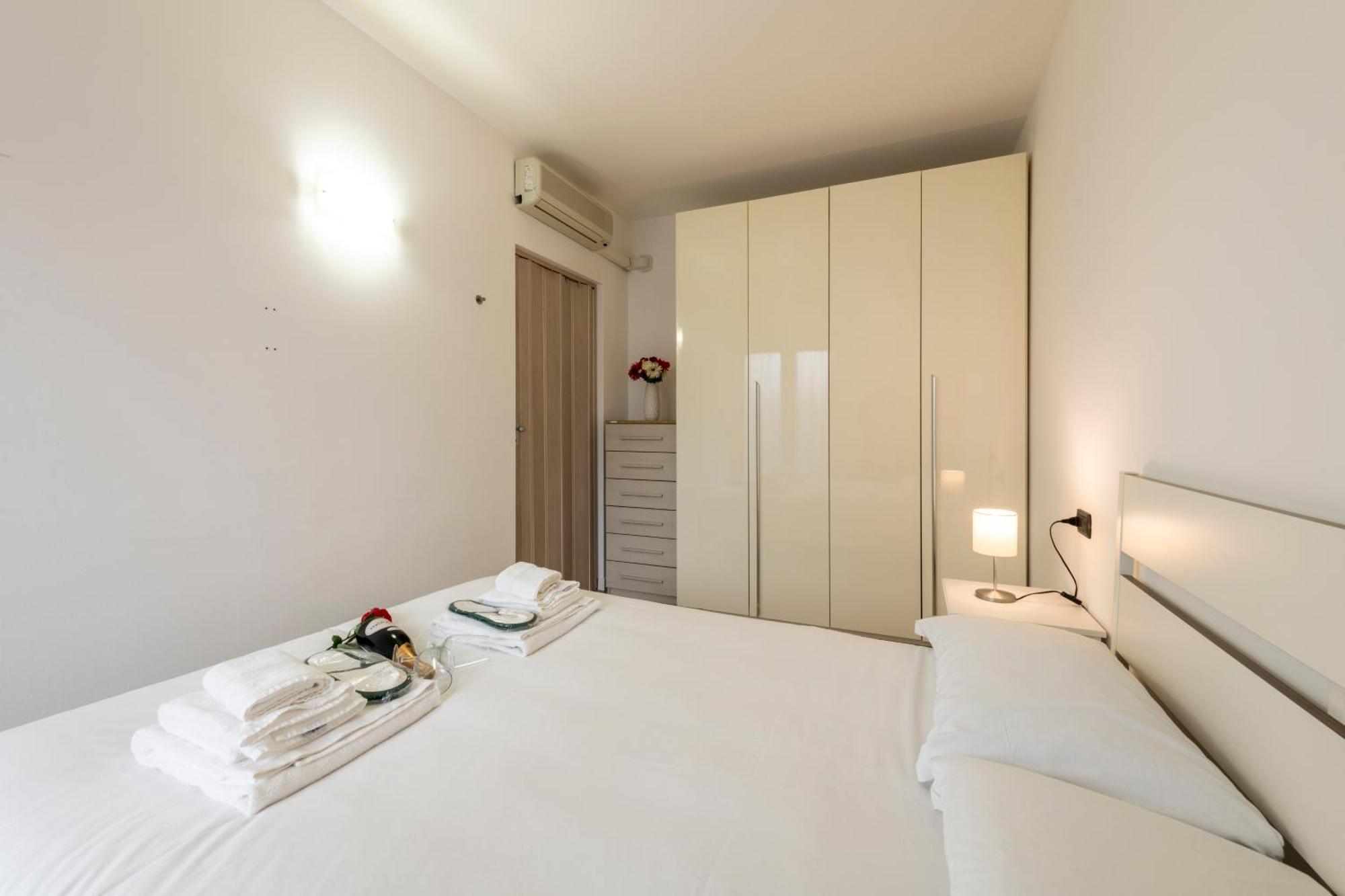 Bnbutler - Archimede 53 - Bright Studio Milano Eksteriør billede